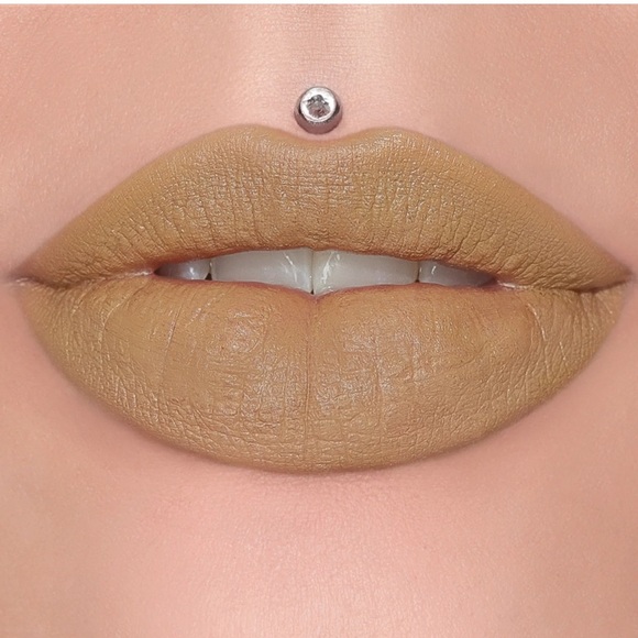 Jeffree Star Other - 🌸 4/$25 Star Velvet Trap Lipstick -Unphazed